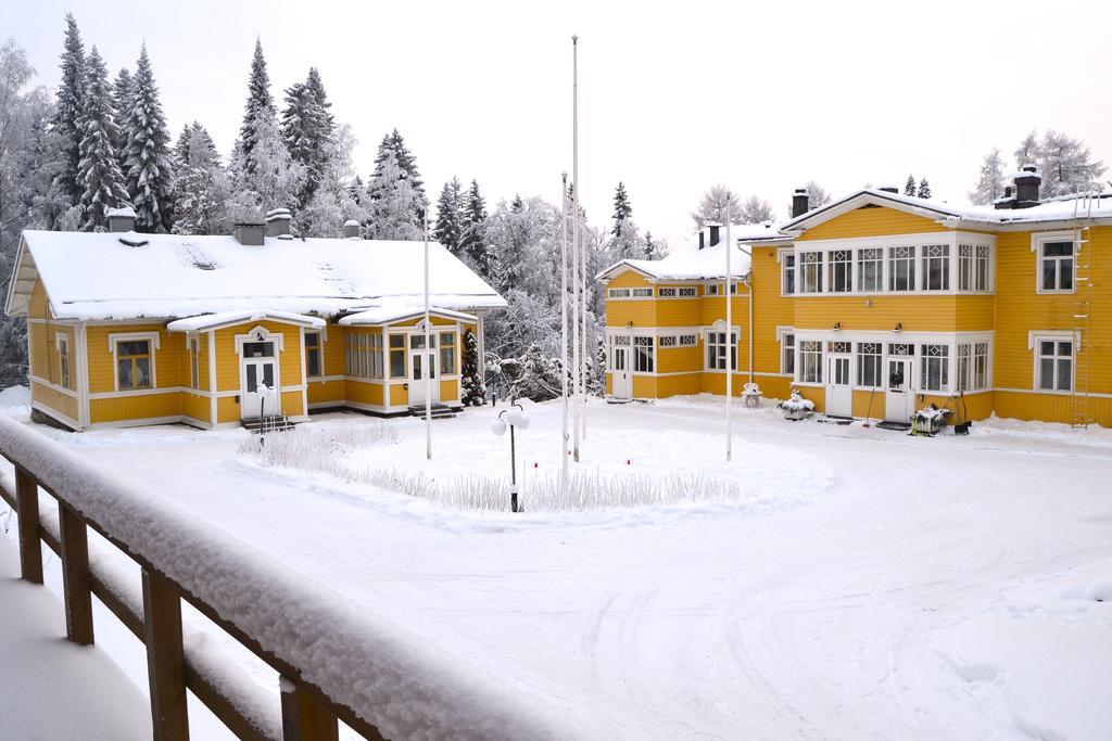 Karolineburg Manor House Hotel Kajaani Bagian luar foto