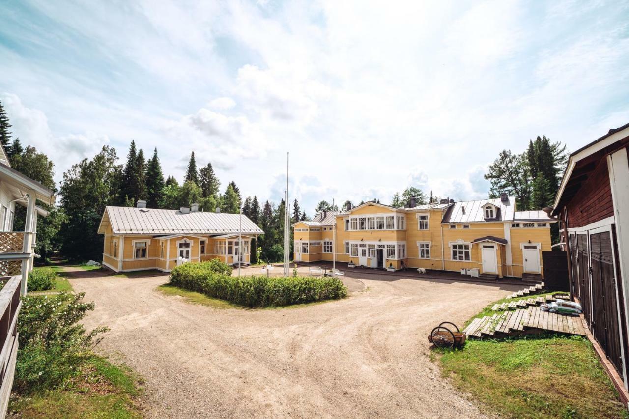 Karolineburg Manor House Hotel Kajaani Bagian luar foto