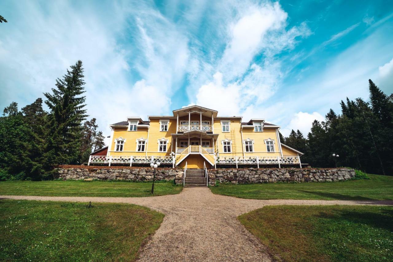 Karolineburg Manor House Hotel Kajaani Bagian luar foto