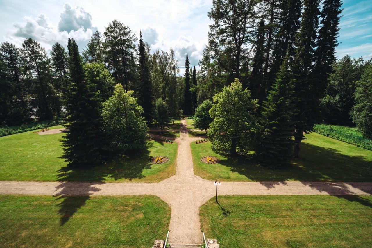 Karolineburg Manor House Hotel Kajaani Bagian luar foto